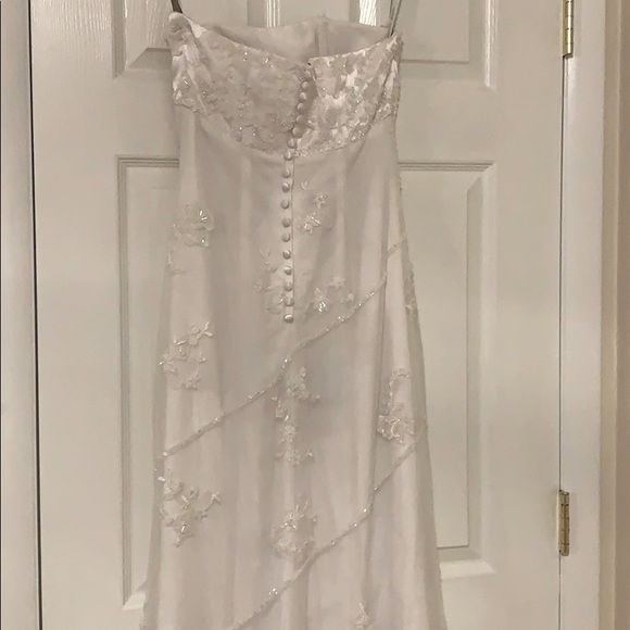 Alfred Angelo wedding dress size 4 - Picture 12 of 14